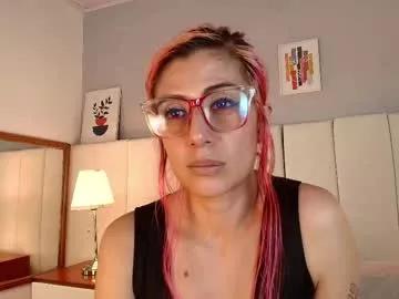 Girls: Stay up-to-date with the latest immersive cam streams gallery and try the most sensual entertainers flaunt their aroused bushes and steaming hot physiques as they lay bare and cum.