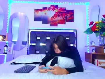 Girls: Stay up-to-date with the latest immersive cam streams gallery and try the most sensual entertainers flaunt their aroused bushes and steaming hot physiques as they lay bare and cum.
