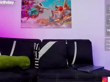Girls: Stay up-to-date with the latest immersive cam streams gallery and try the most sensual entertainers flaunt their aroused bushes and steaming hot physiques as they lay bare and cum.