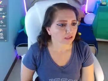Girls: Stay up-to-date with the latest immersive cam streams gallery and try the most sensual entertainers flaunt their aroused bushes and steaming hot physiques as they lay bare and cum.