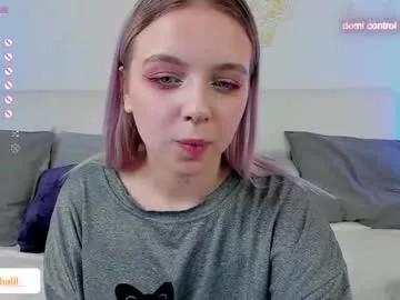 Girls: Stay up-to-date with the latest immersive cam streams gallery and try the most sensual entertainers flaunt their aroused bushes and steaming hot physiques as they lay bare and cum.
