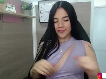Girls: Stay up-to-date with the latest immersive cam streams gallery and try the most sensual entertainers flaunt their aroused bushes and steaming hot physiques as they lay bare and cum.