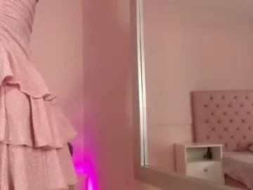 Girls: Stay up-to-date with the latest immersive cam streams gallery and try the most sensual entertainers flaunt their aroused bushes and steaming hot physiques as they lay bare and cum.