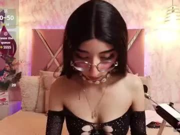 Girls: Stay up-to-date with the latest immersive cam streams gallery and try the most sensual entertainers flaunt their aroused bushes and steaming hot physiques as they lay bare and cum.