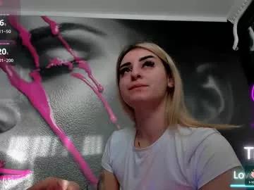 Girls: Stay up-to-date with the latest immersive cam streams gallery and try the most sensual entertainers flaunt their aroused bushes and steaming hot physiques as they lay bare and cum.