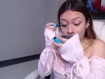 Girls: Stay up-to-date with the latest immersive cam streams gallery and try the most sensual entertainers flaunt their aroused bushes and steaming hot physiques as they lay bare and cum.
