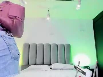 Girls: Stay up-to-date with the latest immersive cam streams gallery and try the most sensual entertainers flaunt their aroused bushes and steaming hot physiques as they lay bare and cum.