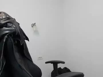 Girls: Stay up-to-date with the latest immersive cam streams gallery and try the most sensual entertainers flaunt their aroused bushes and steaming hot physiques as they lay bare and cum.
