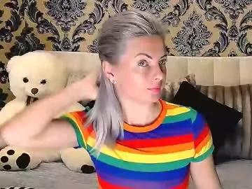 Girls: Stay up-to-date with the latest immersive cam streams gallery and try the most sensual entertainers flaunt their aroused bushes and steaming hot physiques as they lay bare and cum.
