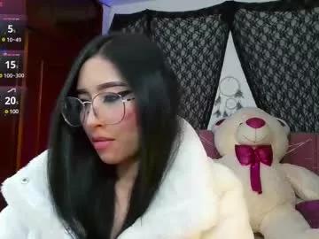 Girls: Stay up-to-date with the latest immersive cam streams gallery and try the most sensual entertainers flaunt their aroused bushes and steaming hot physiques as they lay bare and cum.