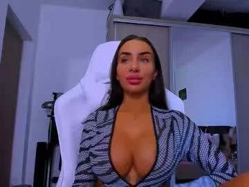 Girls: Stay up-to-date with the latest immersive cam streams gallery and try the most sensual entertainers flaunt their aroused bushes and steaming hot physiques as they lay bare and cum.