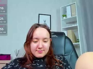 Girls: Stay up-to-date with the latest immersive cam streams gallery and try the most sensual entertainers flaunt their aroused bushes and steaming hot physiques as they lay bare and cum.