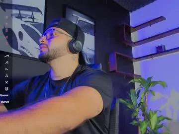 Girls: Stay up-to-date with the latest immersive cam streams gallery and try the most sensual entertainers flaunt their aroused bushes and steaming hot physiques as they lay bare and cum.