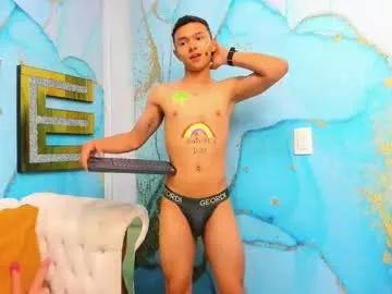 Girls: Stay up-to-date with the latest immersive cam streams gallery and try the most sensual entertainers flaunt their aroused bushes and steaming hot physiques as they lay bare and cum.