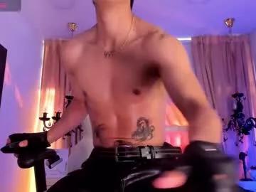 Girls: Stay up-to-date with the latest immersive cam streams gallery and try the most sensual entertainers flaunt their aroused bushes and steaming hot physiques as they lay bare and cum.