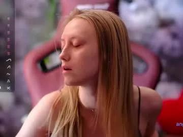Girls: Stay up-to-date with the latest immersive cam streams gallery and try the most sensual entertainers flaunt their aroused bushes and steaming hot physiques as they lay bare and cum.