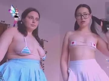 Girls: Stay up-to-date with the latest immersive cam streams gallery and try the most sensual entertainers flaunt their aroused bushes and steaming hot physiques as they lay bare and cum.