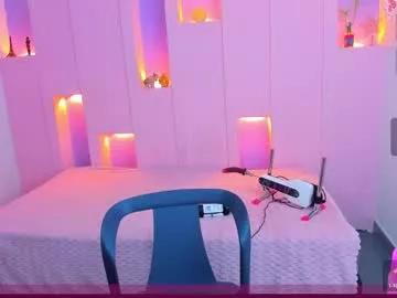 Girls: Stay up-to-date with the latest immersive cam streams gallery and try the most sensual entertainers flaunt their aroused bushes and steaming hot physiques as they lay bare and cum.