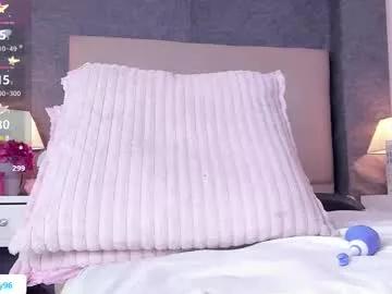 Girls: Stay up-to-date with the latest immersive cam streams gallery and try the most sensual entertainers flaunt their aroused bushes and steaming hot physiques as they lay bare and cum.