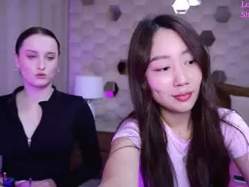 Girls: Stay up-to-date with the latest immersive cam streams gallery and try the most sensual entertainers flaunt their aroused bushes and steaming hot physiques as they lay bare and cum.