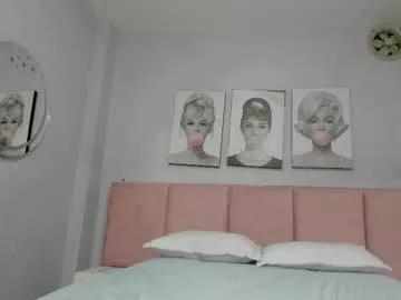Girls: Stay up-to-date with the latest immersive cam streams gallery and try the most sensual entertainers flaunt their aroused bushes and steaming hot physiques as they lay bare and cum.