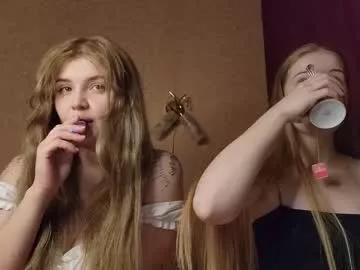 Girls: Stay up-to-date with the latest immersive cam streams gallery and try the most sensual entertainers flaunt their aroused bushes and steaming hot physiques as they lay bare and cum.