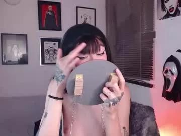 Girls: Stay up-to-date with the latest immersive cam streams gallery and try the most sensual entertainers flaunt their aroused bushes and steaming hot physiques as they lay bare and cum.