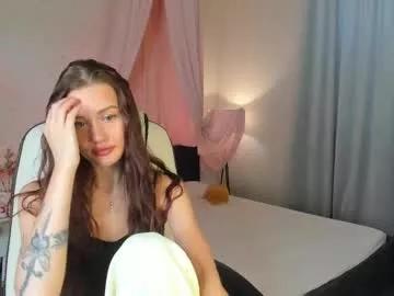 Girls: Stay up-to-date with the latest immersive cam streams gallery and try the most sensual entertainers flaunt their aroused bushes and steaming hot physiques as they lay bare and cum.