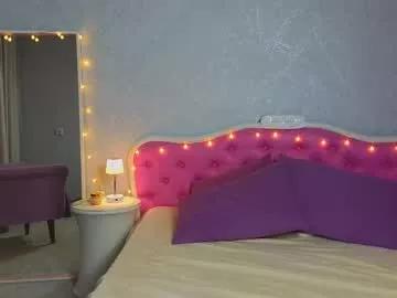 Girls: Stay up-to-date with the latest immersive cam streams gallery and try the most sensual entertainers flaunt their aroused bushes and steaming hot physiques as they lay bare and cum.