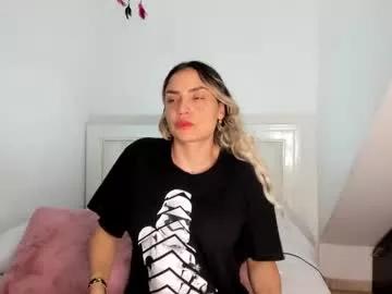Girls: Stay up-to-date with the latest immersive cam streams gallery and try the most sensual entertainers flaunt their aroused bushes and steaming hot physiques as they lay bare and cum.
