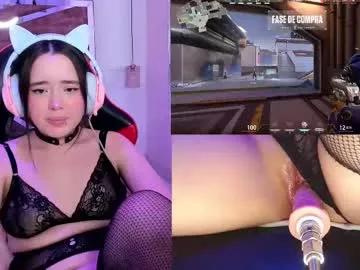 Girls: Stay up-to-date with the latest immersive cam streams gallery and try the most sensual entertainers flaunt their aroused bushes and steaming hot physiques as they lay bare and cum.