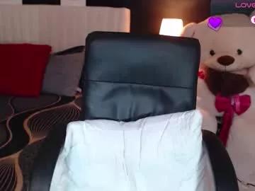 Girls: Stay up-to-date with the latest immersive cam streams gallery and try the most sensual entertainers flaunt their aroused bushes and steaming hot physiques as they lay bare and cum.