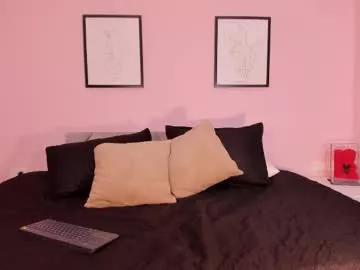 Girls: Stay up-to-date with the latest immersive cam streams gallery and try the most sensual entertainers flaunt their aroused bushes and steaming hot physiques as they lay bare and cum.