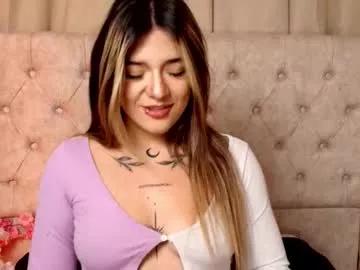 Girls: Stay up-to-date with the latest immersive cam streams gallery and try the most sensual entertainers flaunt their aroused bushes and steaming hot physiques as they lay bare and cum.