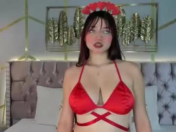 Girls: Stay up-to-date with the latest immersive cam streams gallery and try the most sensual entertainers flaunt their aroused bushes and steaming hot physiques as they lay bare and cum.