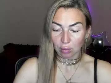 ay_kiss_jully from Chaturbate is Freechat