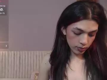Girls: Stay up-to-date with the latest immersive cam streams gallery and try the most sensual entertainers flaunt their aroused bushes and steaming hot physiques as they lay bare and cum.