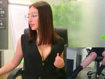 Girls: Stay up-to-date with the latest immersive cam streams gallery and try the most sensual entertainers flaunt their aroused bushes and steaming hot physiques as they lay bare and cum.