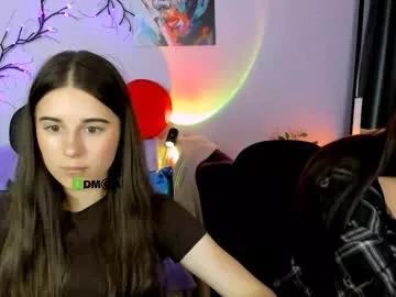 Girls: Stay up-to-date with the latest immersive cam streams gallery and try the most sensual entertainers flaunt their aroused bushes and steaming hot physiques as they lay bare and cum.
