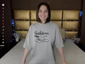 Girls: Stay up-to-date with the latest immersive cam streams gallery and try the most sensual entertainers flaunt their aroused bushes and steaming hot physiques as they lay bare and cum.