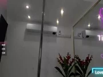Girls: Stay up-to-date with the latest immersive cam streams gallery and try the most sensual entertainers flaunt their aroused bushes and steaming hot physiques as they lay bare and cum.