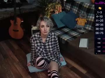 Girls: Stay up-to-date with the latest immersive cam streams gallery and try the most sensual entertainers flaunt their aroused bushes and steaming hot physiques as they lay bare and cum.