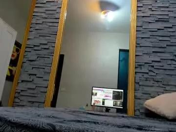 Girls: Stay up-to-date with the latest immersive cam streams gallery and try the most sensual entertainers flaunt their aroused bushes and steaming hot physiques as they lay bare and cum.