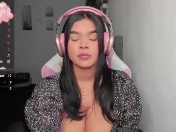 Girls: Stay up-to-date with the latest immersive cam streams gallery and try the most sensual entertainers flaunt their aroused bushes and steaming hot physiques as they lay bare and cum.