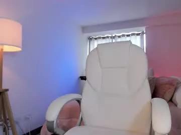 Girls: Stay up-to-date with the latest immersive cam streams gallery and try the most sensual entertainers flaunt their aroused bushes and steaming hot physiques as they lay bare and cum.