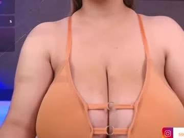 Girls: Stay up-to-date with the latest immersive cam streams gallery and try the most sensual entertainers flaunt their aroused bushes and steaming hot physiques as they lay bare and cum.