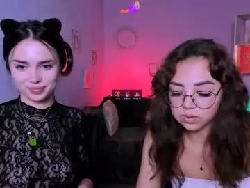 Girls: Stay up-to-date with the latest immersive cam streams gallery and try the most sensual entertainers flaunt their aroused bushes and steaming hot physiques as they lay bare and cum.