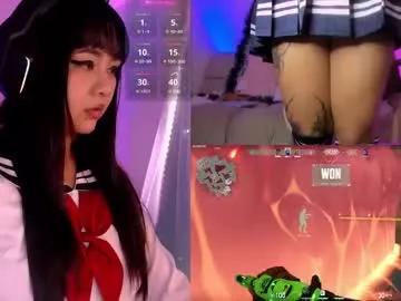 Girls: Stay up-to-date with the latest immersive cam streams gallery and try the most sensual entertainers flaunt their aroused bushes and steaming hot physiques as they lay bare and cum.