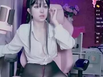 Girls: Stay up-to-date with the latest immersive cam streams gallery and try the most sensual entertainers flaunt their aroused bushes and steaming hot physiques as they lay bare and cum.