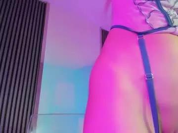 Girls: Stay up-to-date with the latest immersive cam streams gallery and try the most sensual entertainers flaunt their aroused bushes and steaming hot physiques as they lay bare and cum.